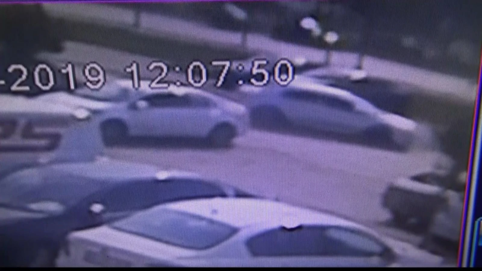 Bariyerlere çarparak takla atan otomobil 70 metre böyle sürüklendi