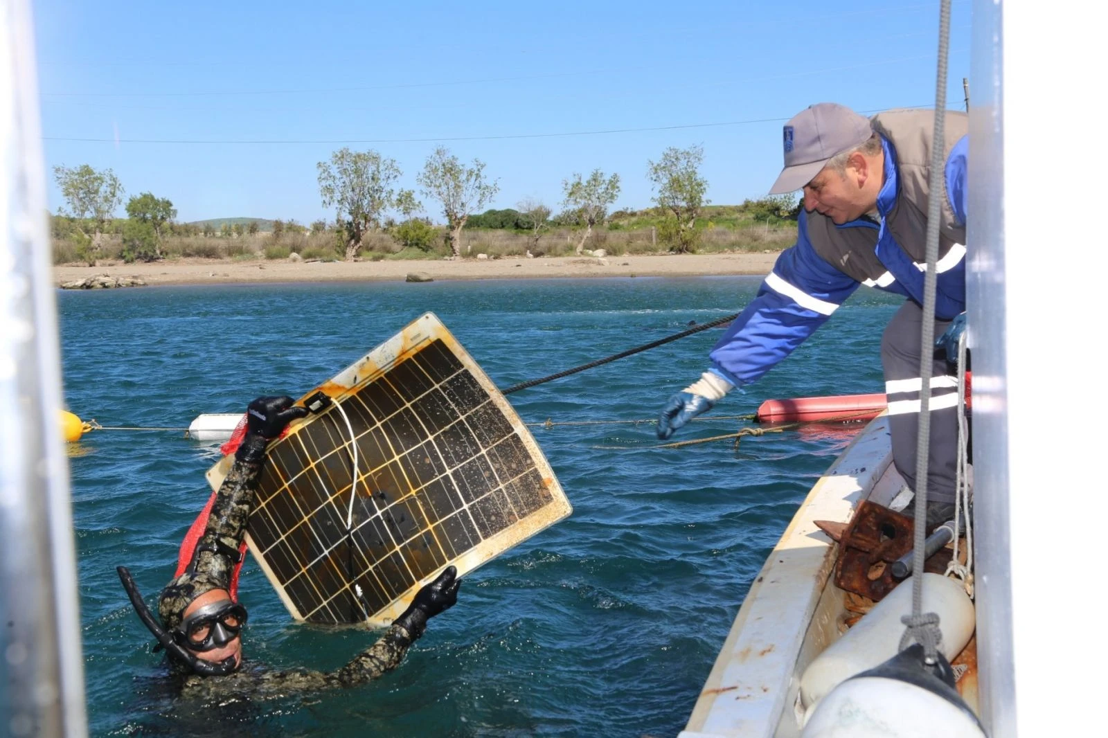 Deniz dibi temizliğinden çıkan atıklar şok etti