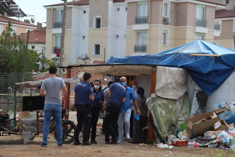 Hayatı dramdı, yaşlı adamı evinde katlettiler