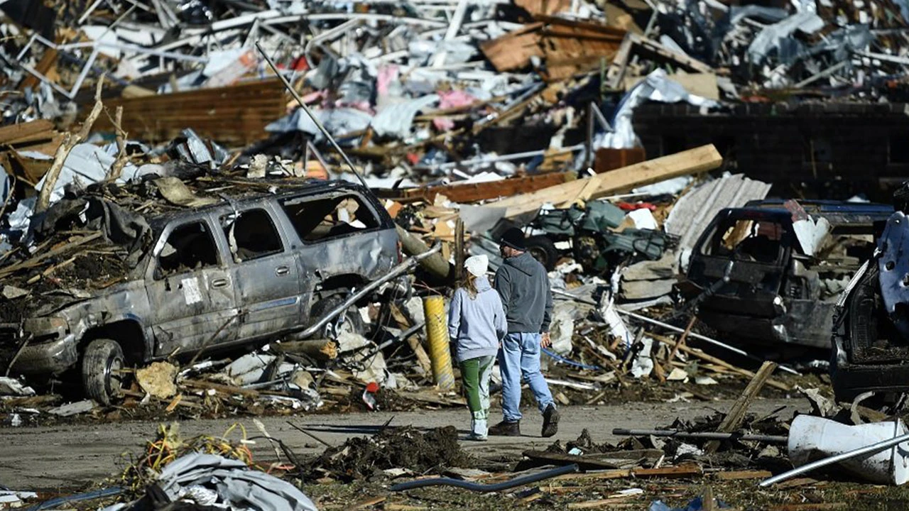 ABD'deki hortum felaketinin bedeli ağır olacak! Zararın 5 milyar doları bulması tahmin ediliyor