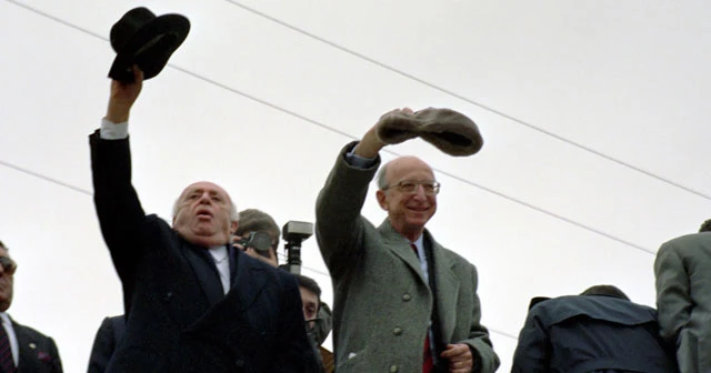 Süleyman Demirel hayatını kaybetti