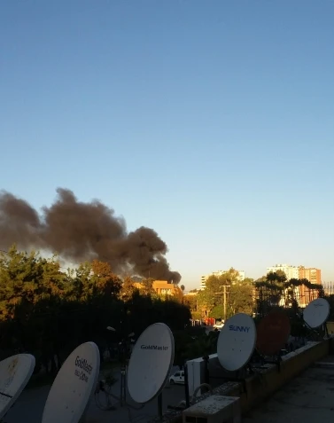 Adana Valiliği önünde patlama