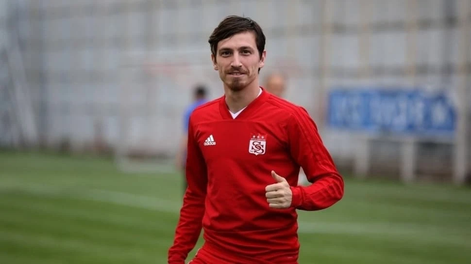 Fenerbahçe'den Galatasaray'a dev transfer çalımı