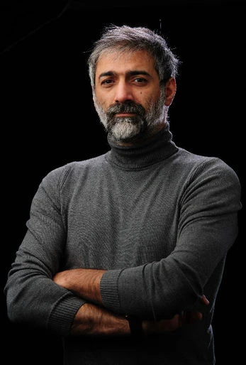 Kıvanç Tatlıtuğ'un abisi Cem Tatlıtuğ hastaneye kaldırıldı