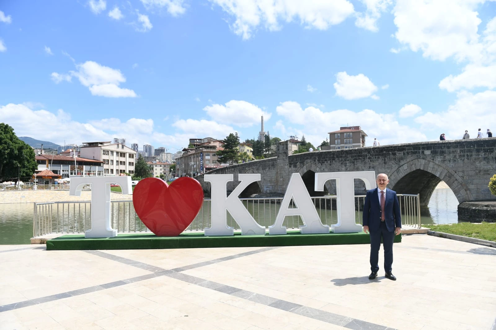 Bakan Karaismailoğlu Tokat'ta incelemelerde bulundu