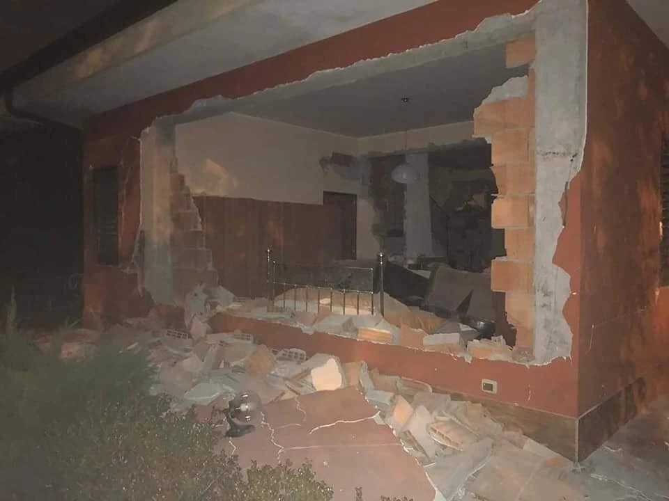 Etna Yanardağı çevresinde 4.8 büyüklüğünde deprem: 2 yaralı