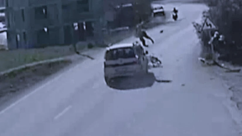 Motosikletliyi metrelerce havaya fırlatan sürücü serbest kaldı