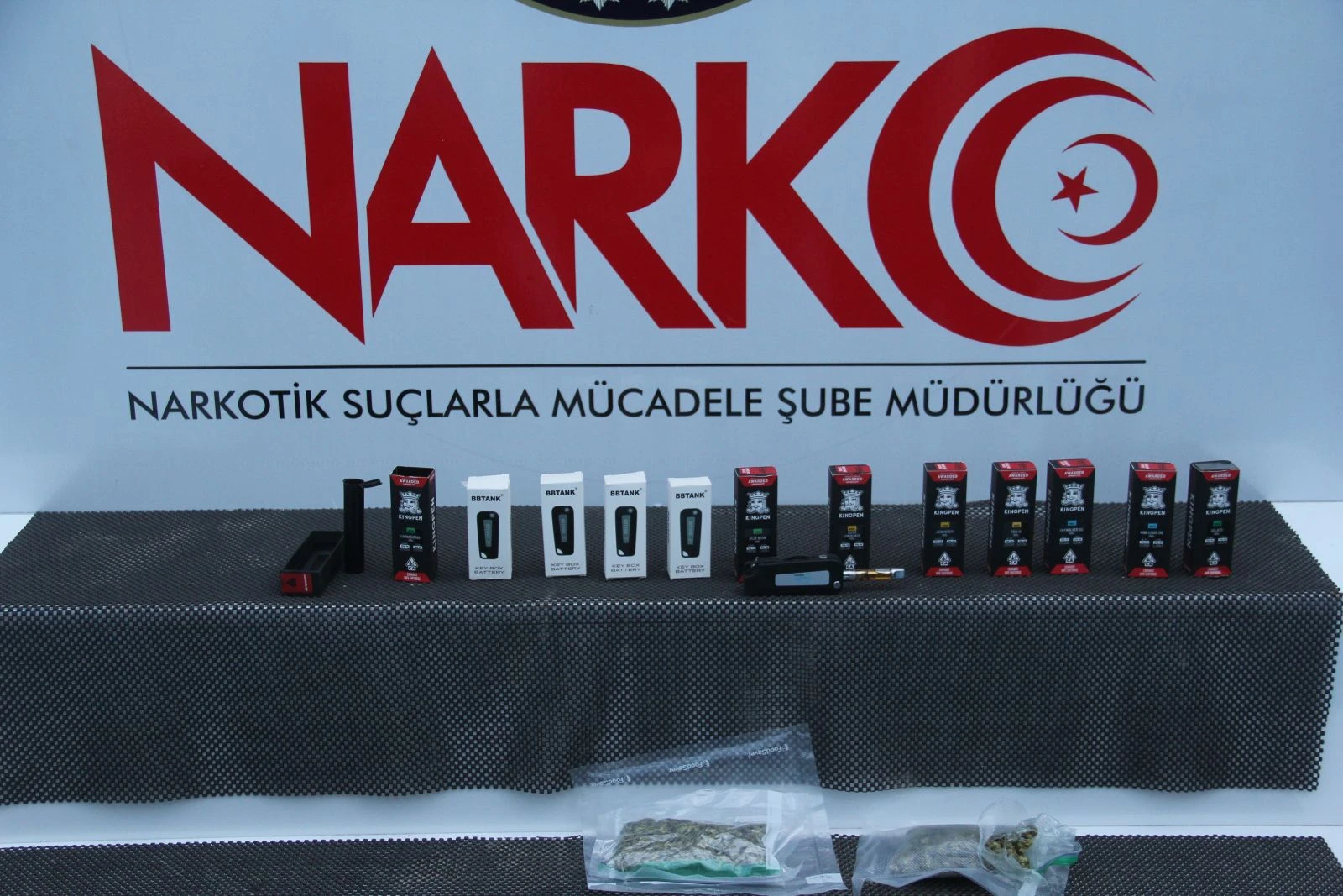 ABD'li kimyager kadına yurt dışına çıkma yasağı