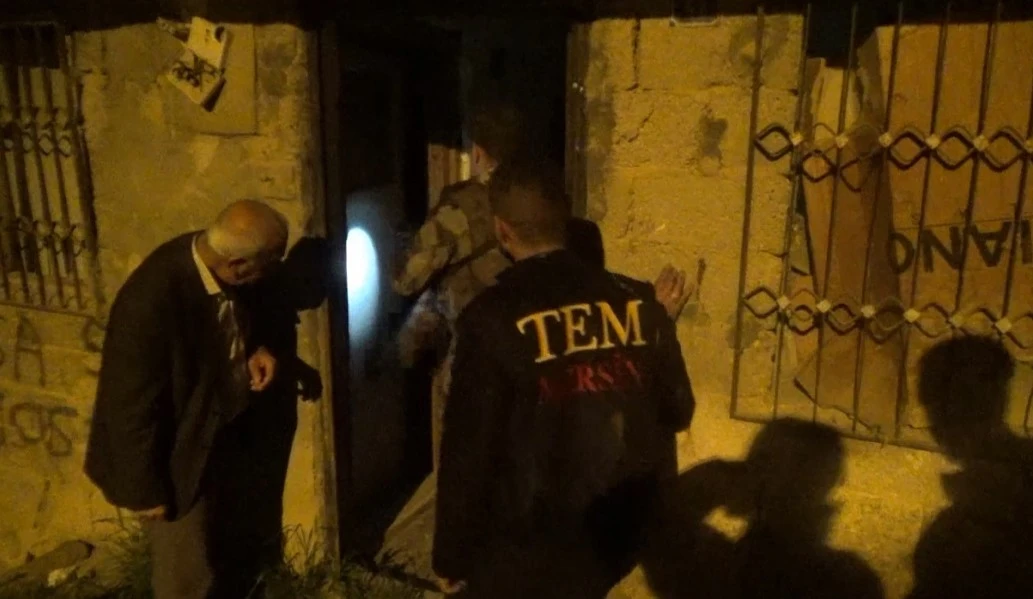 Mersin'de PKK'nın gençlik yapılanmasına operasyon: 15 gözaltı