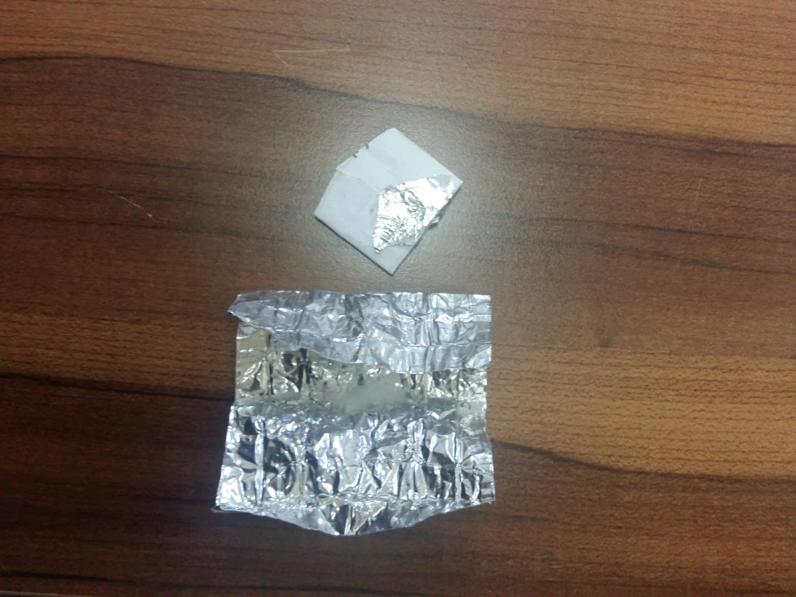 İnegöl'de uyuşturucu ve ruhsatsız silah ele geçirildi