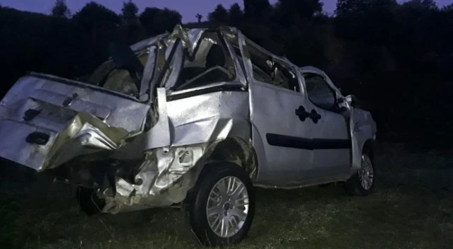 Düğün dönüşü feci şekilde can verdiler