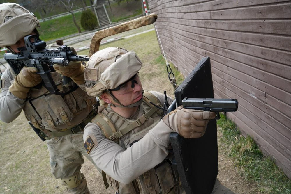 SSB'den BALA KTS-14 Gövde Destekli Kalkan Taşıma Sistemi