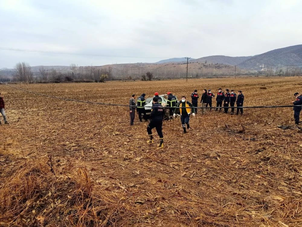 Bakan Yanık'ın konvoyunda kaza: 3 yakın koruma yaralandı