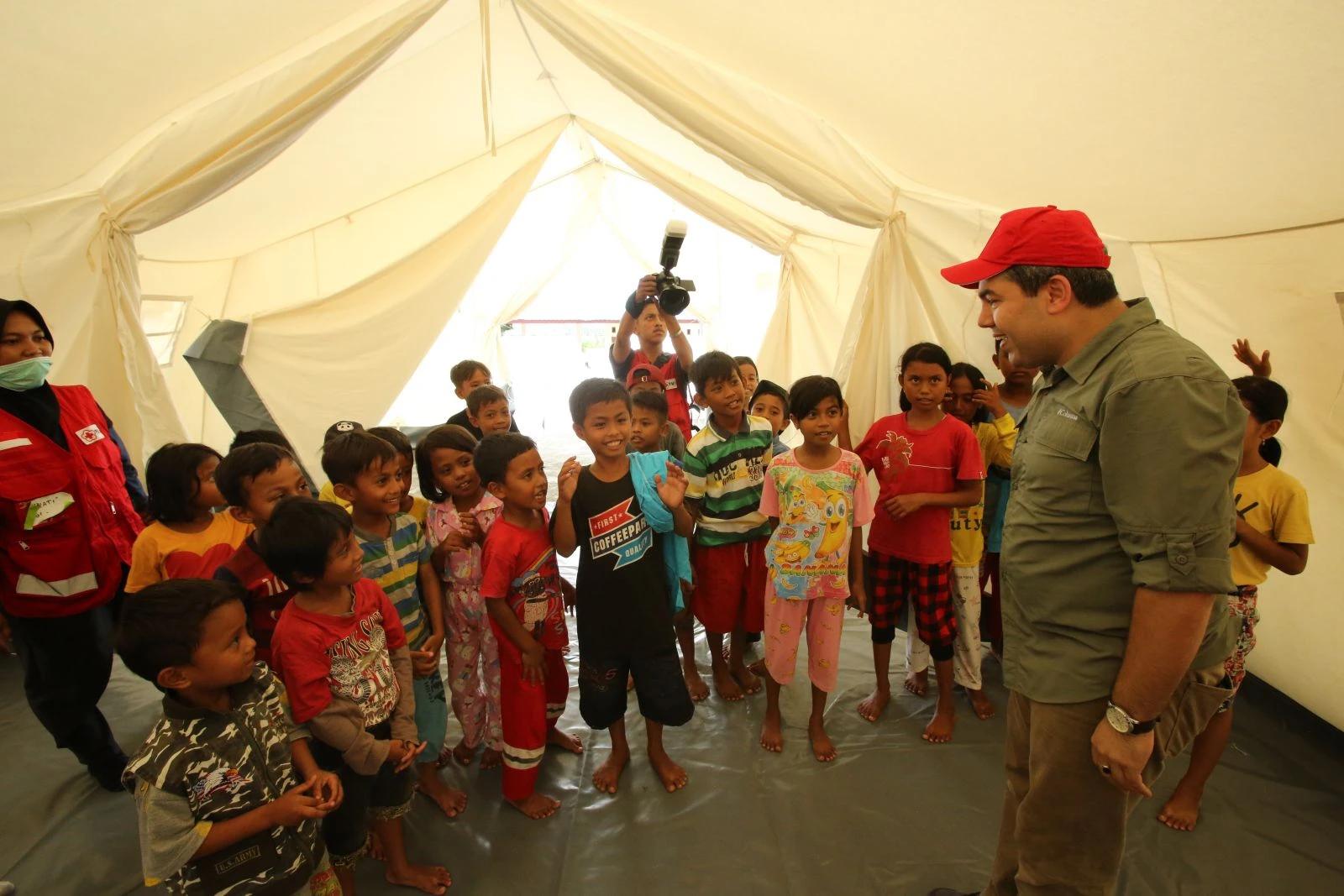 Endonezya’daki depremde ölü sayısı artıyor!