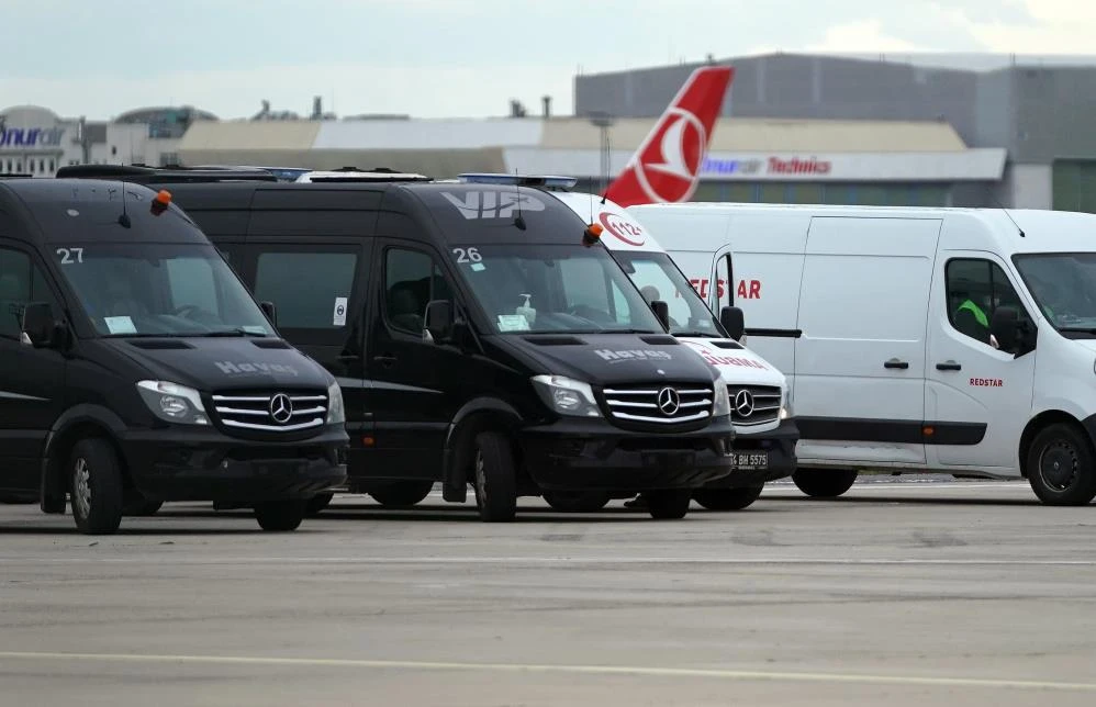 Gedson Fernandes için ambulans geldi