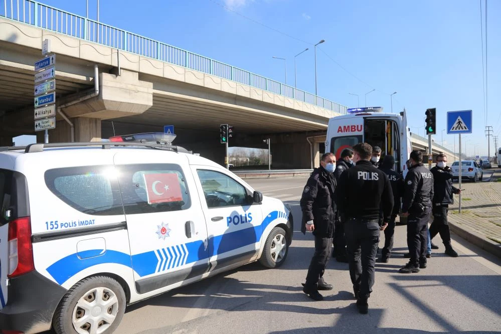 Kuzenler arasındaki küfür kavgası kanlı bitti