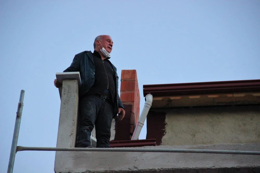 Koronavirüsten korkunca intihara kalkıştı