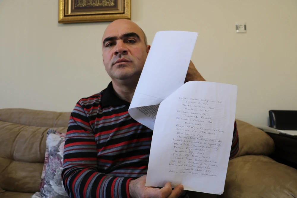 Mahkeme kararı ile padişah torunu olduklarını kanıtladılar