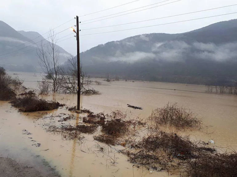 Bartın'da 300 kişiye ulaşılamıyor