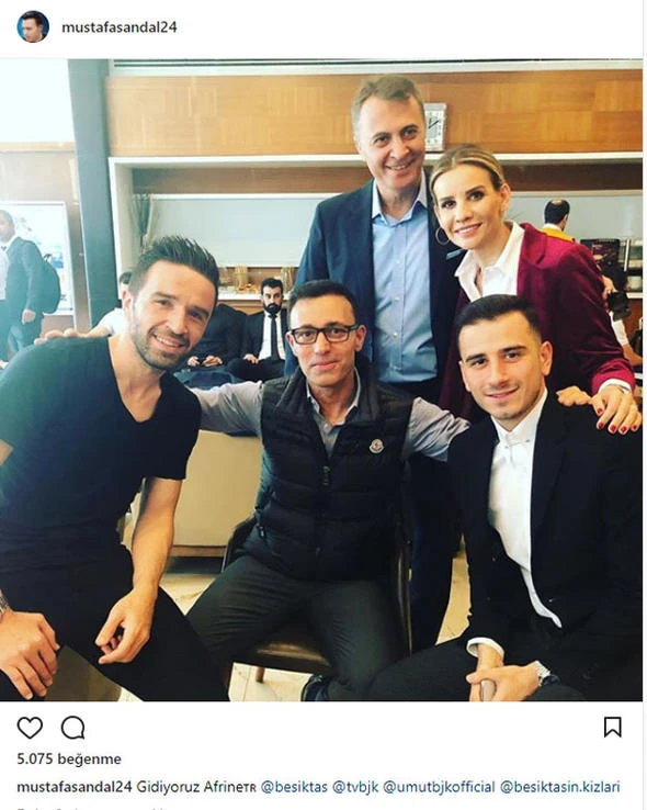 Ünlüler aynı uçakta sınıra gidiyor