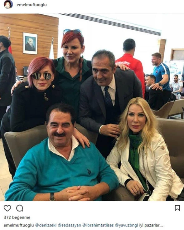 Ünlüler aynı uçakta sınıra gidiyor