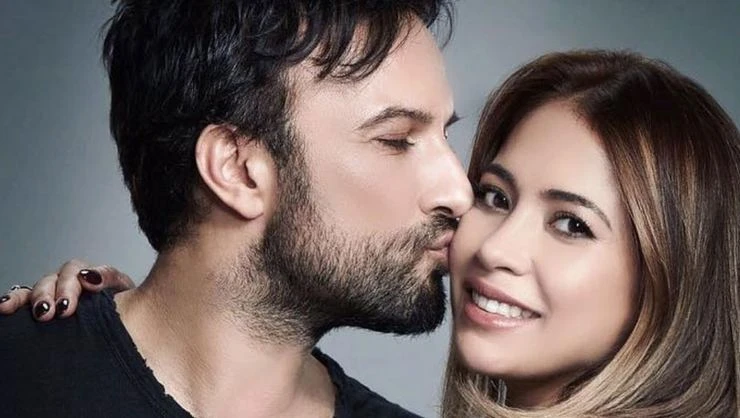 Tarkan'ın kızı Liya'ya altın emzik hediyesi