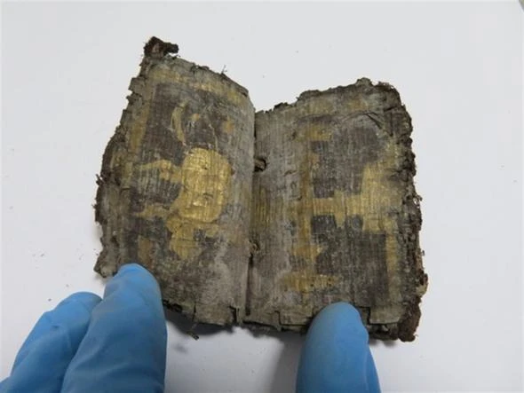 1500 yıllık ‘Amuled’ isimli gizemli kitap ele geçirildi