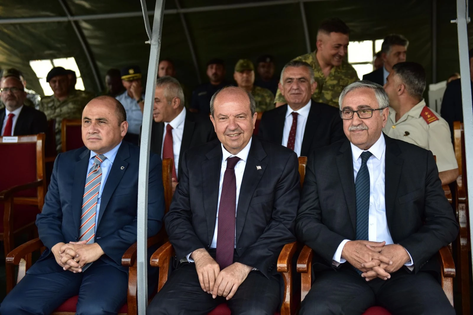 Türkiye ve KKTC'den nefes kesen tatbikat