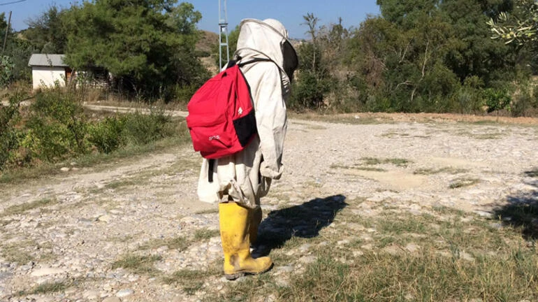 Kızını okula her gün böyle gönderiyor!