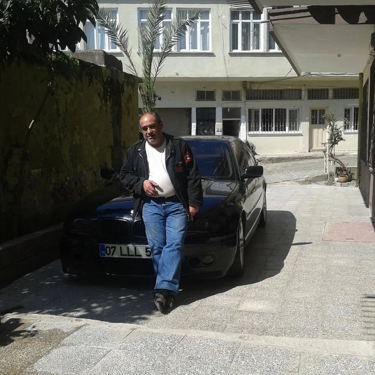 Otel çalışanı yatağında ölü bulundu