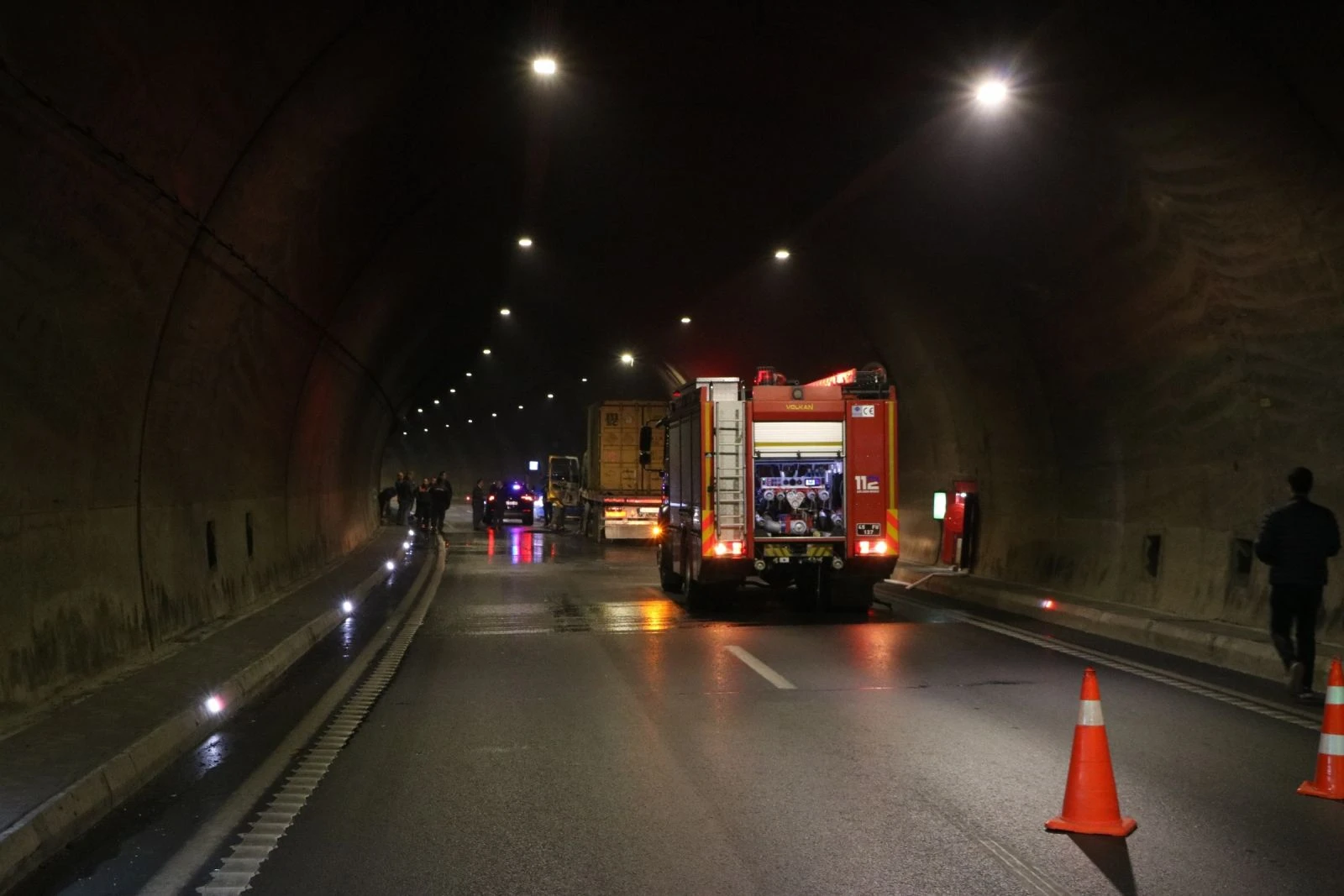 Tünel'deki yangında, şoförün dikkati faciayı önledi