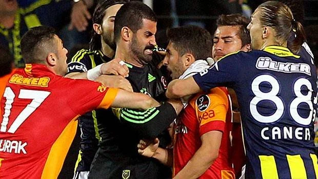 Galatasaray-Fenerbahçe derbisi için nefesler tutuldu: Derbi öncesi öne çıkan detaylar