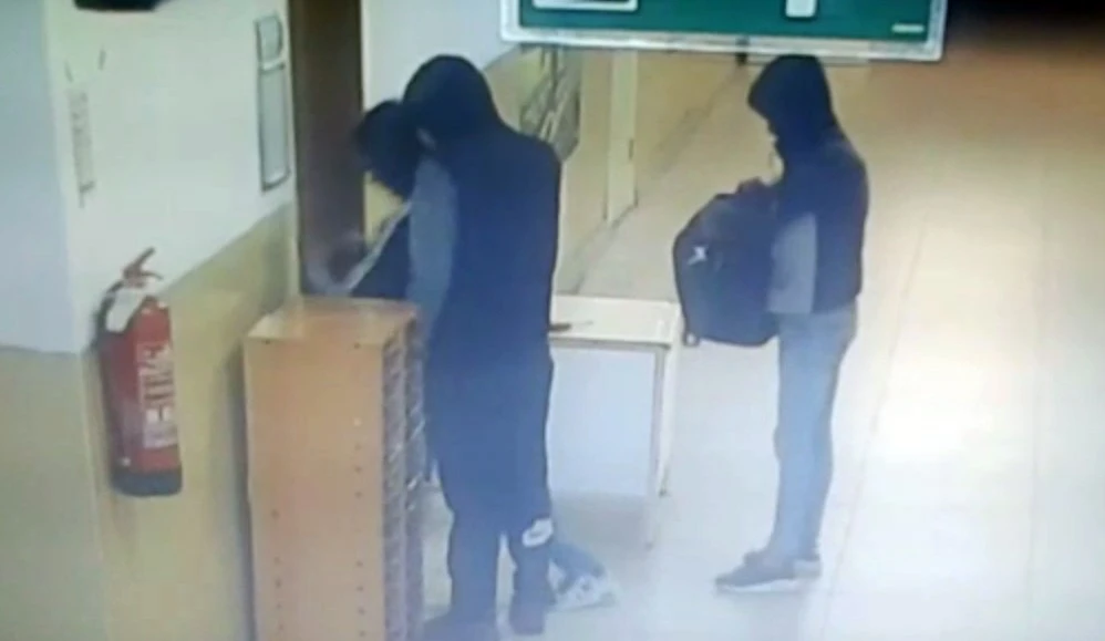 Okullara dadanan hırsızlar yakalandı