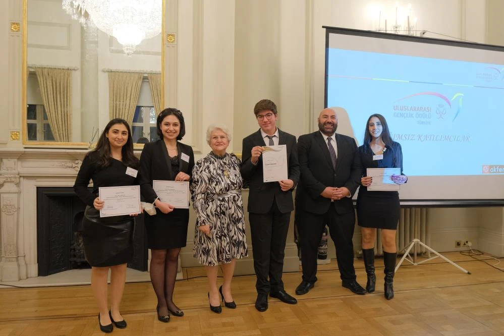 Uluslararası Gençlik Ödül Programı'na katılan genç sayısı 20 bine ulaştı