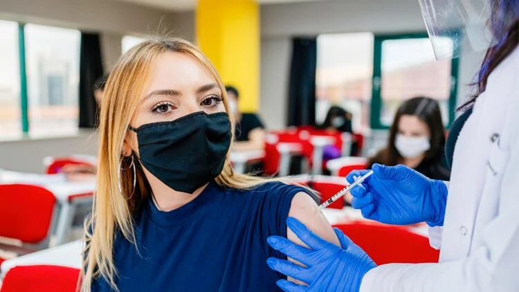 Uzmanlardan Delta varyantı uyarısı: Vakalar 2 haftada 2 katına çıkacak