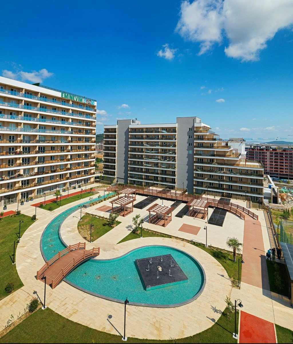 Eminevim 600 bin TL’lik ev hediye etti