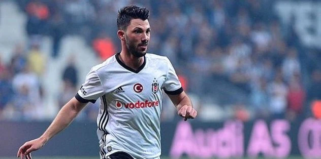 Fenerbahçe'den Tolgay Arslan ve Serdar Aziz açıklaması