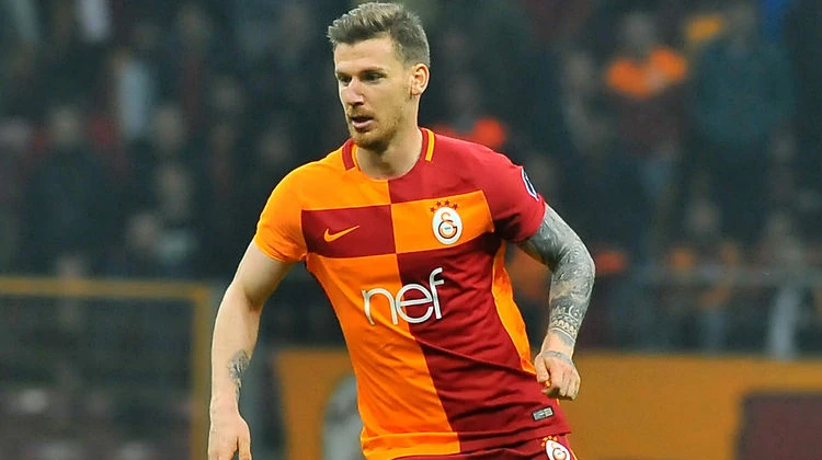 Fenerbahçe'den Galatasaray'a transfer teklifi