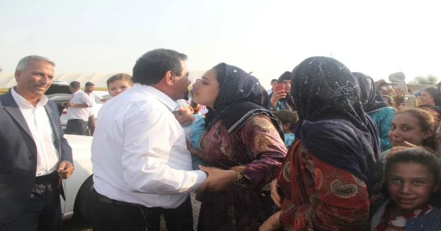 Aşiret reisini bin kişi karşıladı