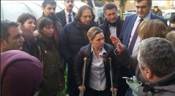 Sırrı Süreyya terör sevici doktorların yanında