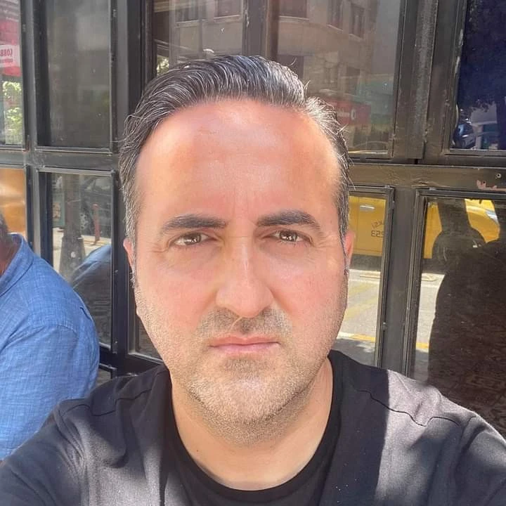 Boşanma aşamasındaki eşini vahşice katletti