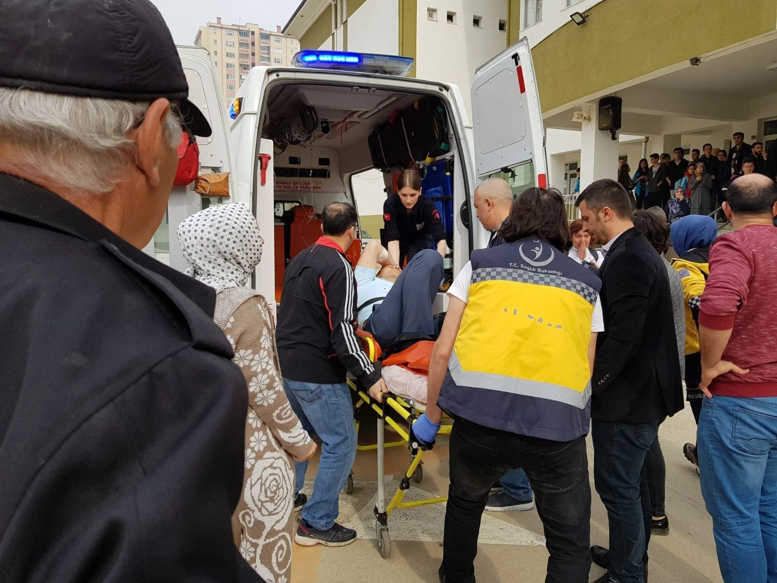 Okul müdiresi ile yardımcısını vuran polise 10 yıl hapis