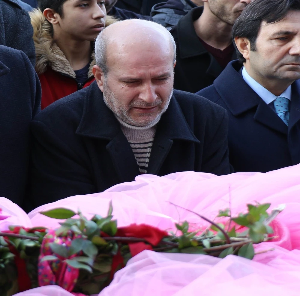 12 yaşındaki Seda’ya ağlatan veda