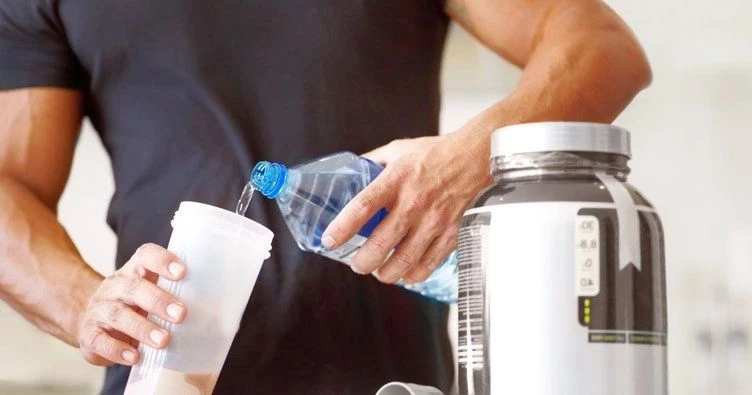 Protein tozu kullanmak zararlı mı? Protein tozu zararları neler?