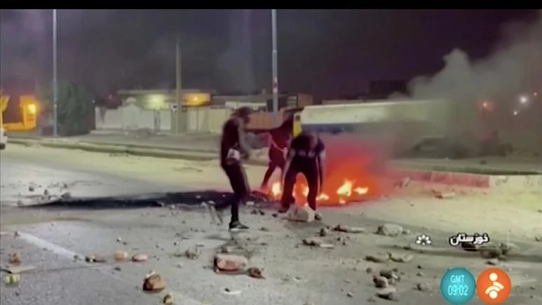 İran'da su krizinden sonra internet kesildi