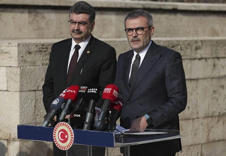 Son dakika! Cumhurbaşkanı Erdoğan müjdesini vermişti! AK Parti'den 'öğretmenlik meslek kanunu' açıklaması