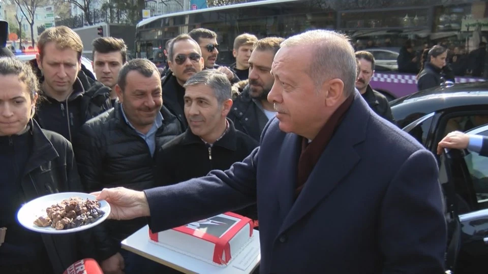 Cumhurbaşkanı Erdoğan'a sürpriz doğum günü