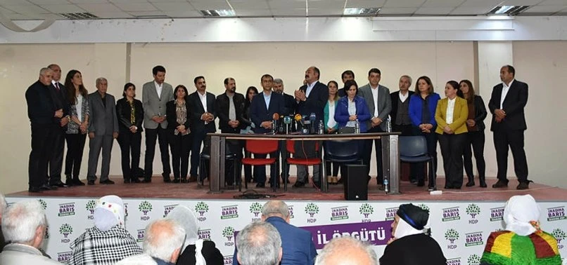 Daha ilk günden rezalet