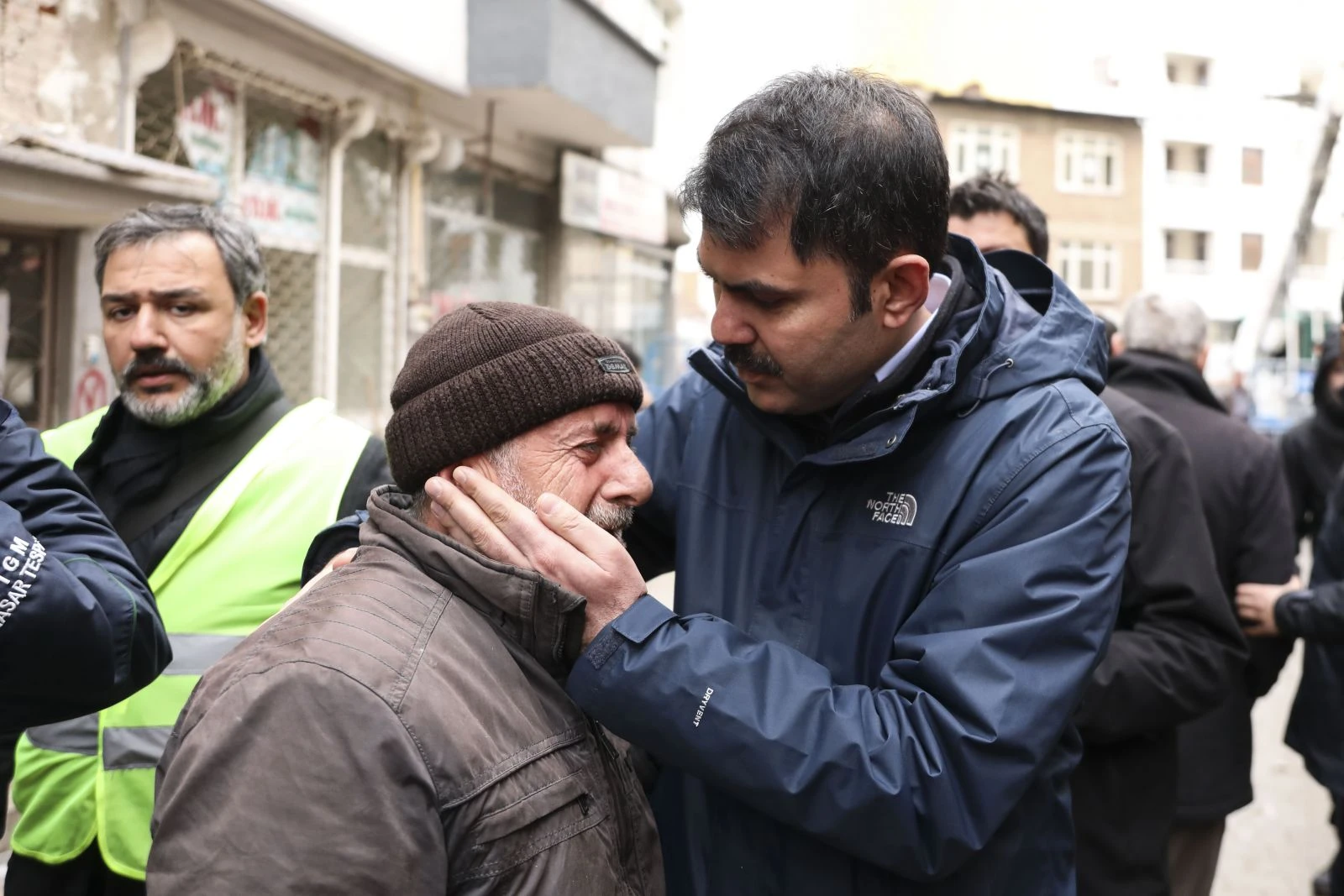 Bakan Kurum’dan videolu “Elazığ Depremi” mesajı