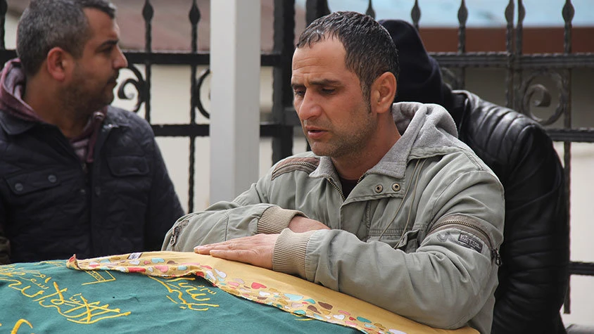 Bir tabut iki cenaze